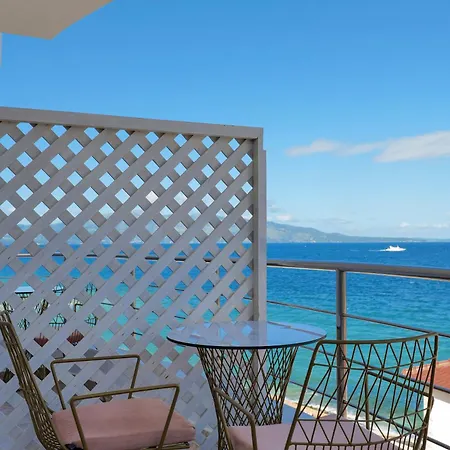 酒店 El Mare Sarandë