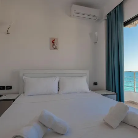 El Mare 3*