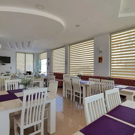 Hotel El Mare Sarandë